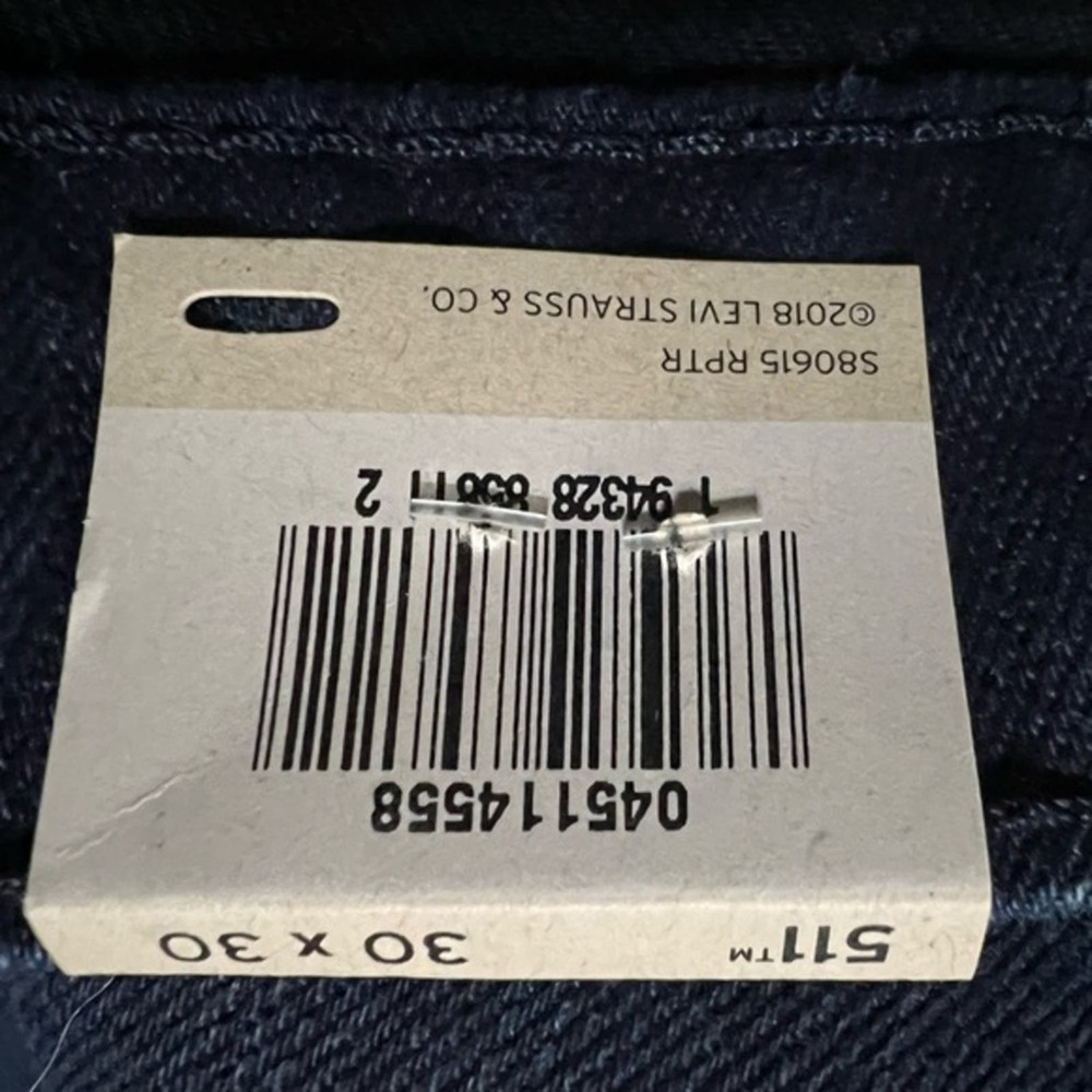 Levi’s Men’s 511 Slim Dark Blue Wash Denim Jeans Size 30x30 NWT - Picture 3 of 6
